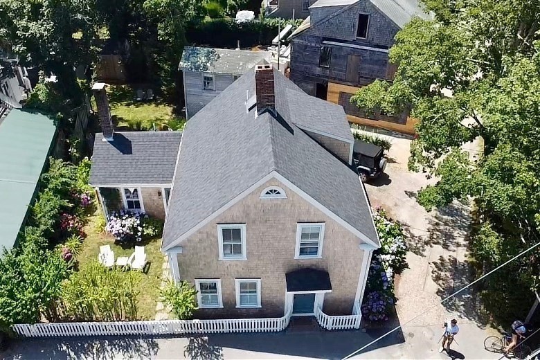 82 Centre Street Nantucket, MA 02554 - Photo 3 of 36