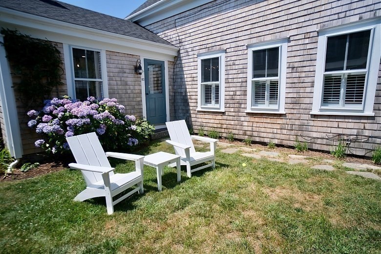 82 Centre Street Nantucket, MA 02554 - Photo 32 of 36