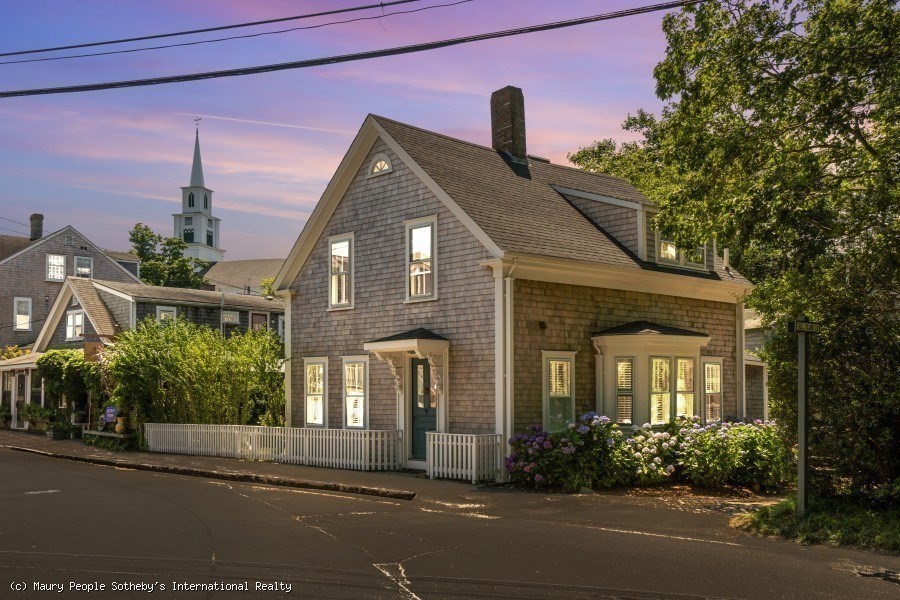 82 Centre Street Nantucket, MA 02554 - Photo 36 of 36