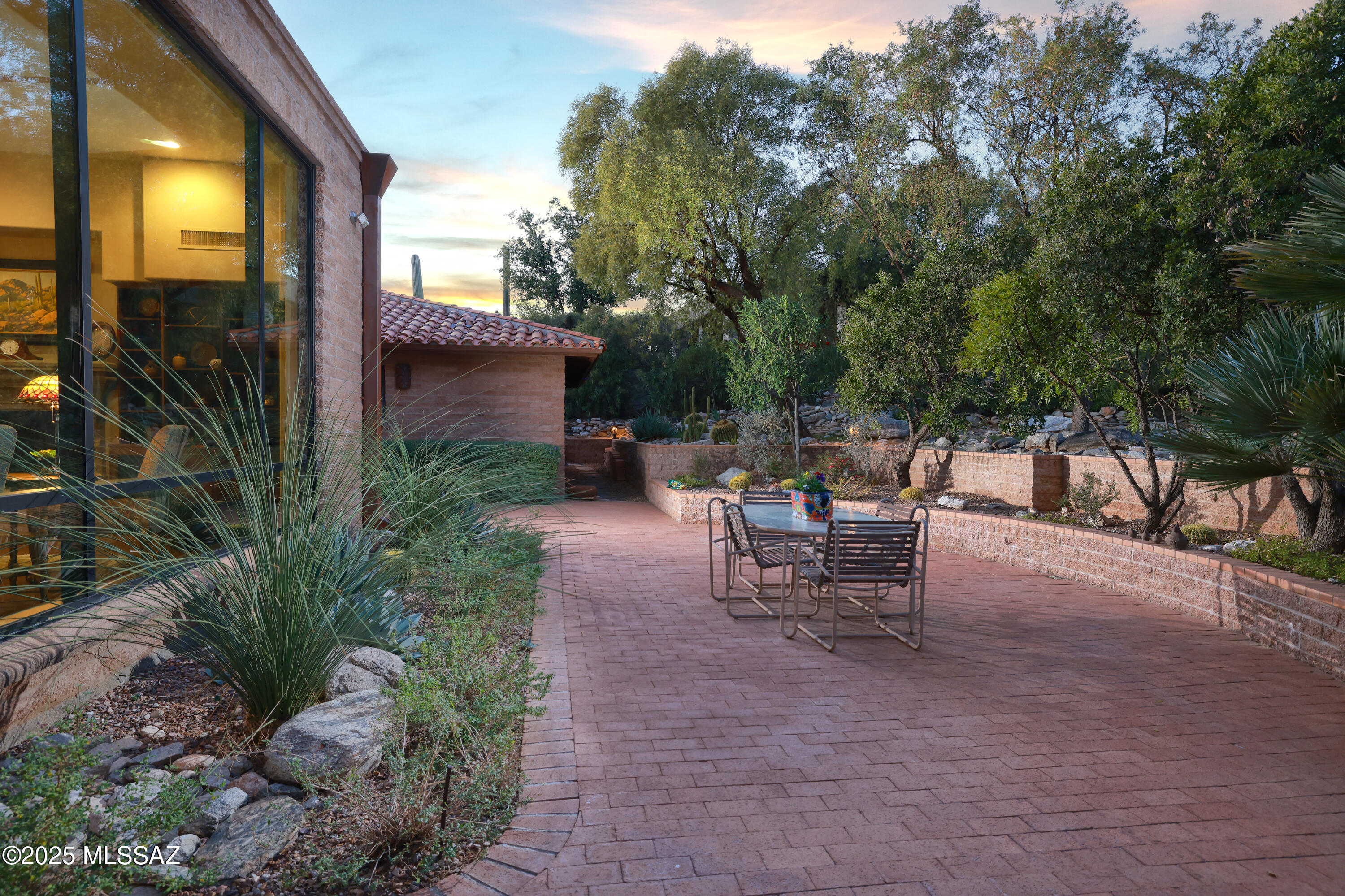 7340 North Cathedral Rock Road Tucson, AZ 85718 - Photo 36 of 50 Gallery Image 36