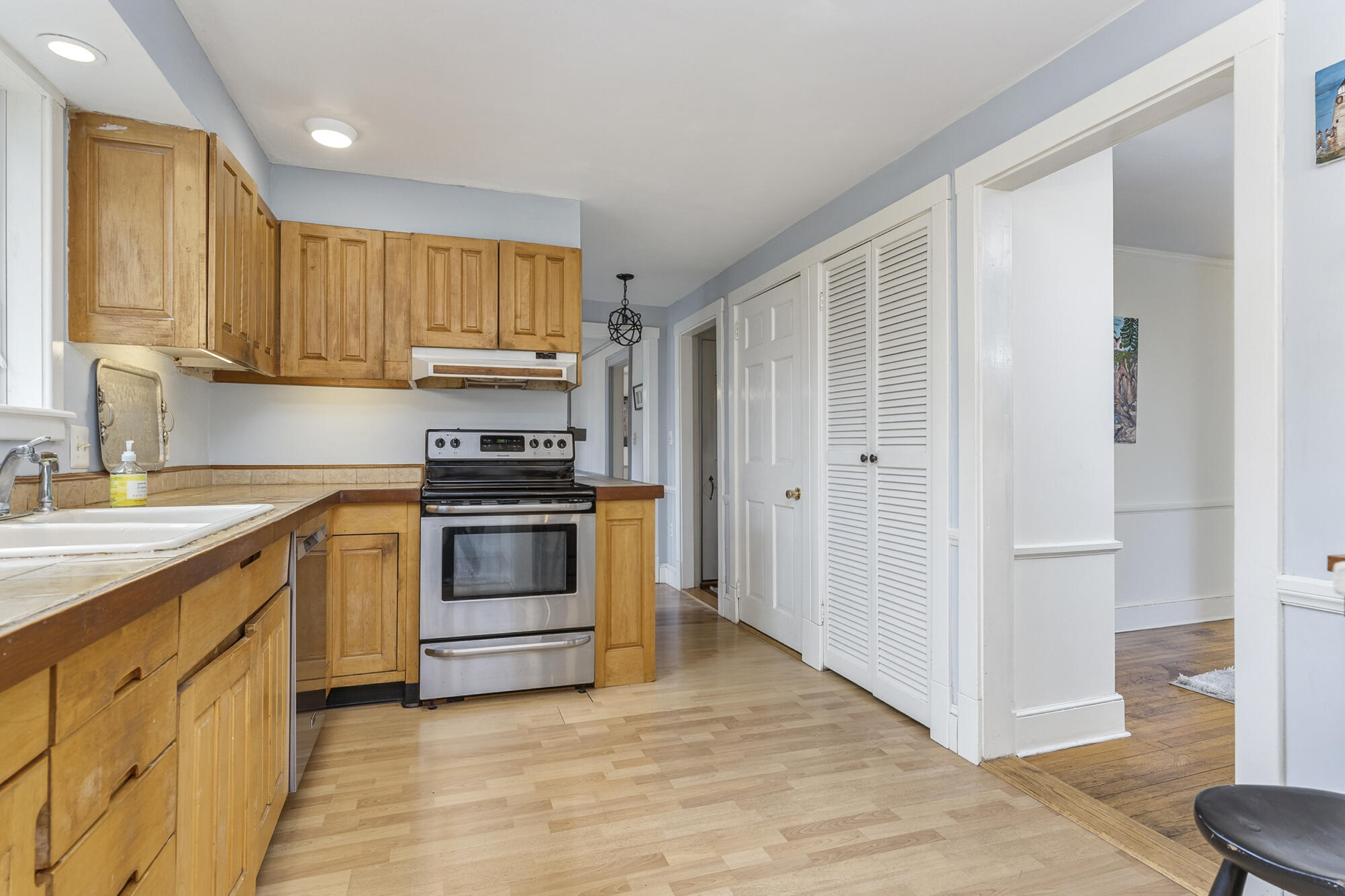 163 State Street Gorham, ME 04038 - Photo 3 of 59 163 State_W5_01