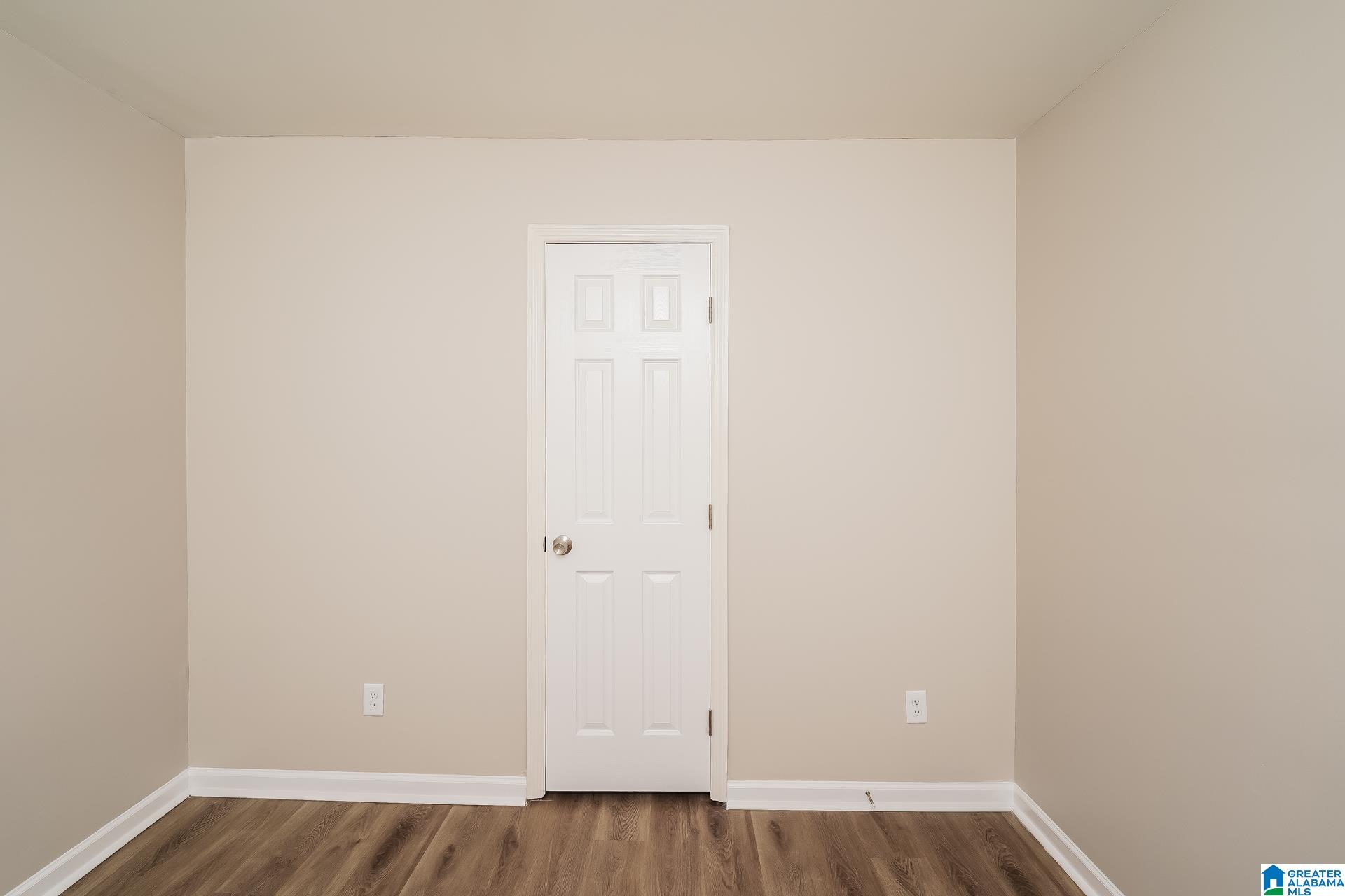 9517 Westfield Road Birmingham, AL 35217 - Photo 3 of 17