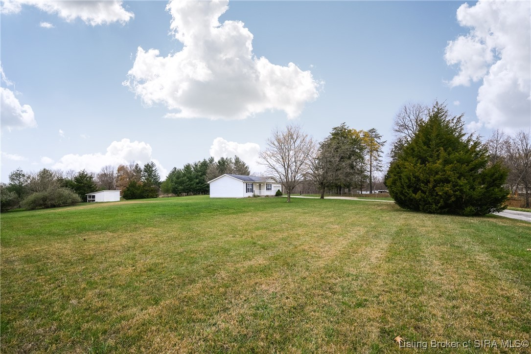 808 Seatick Road Otisco, IN 47163 - Photo 4 of 23