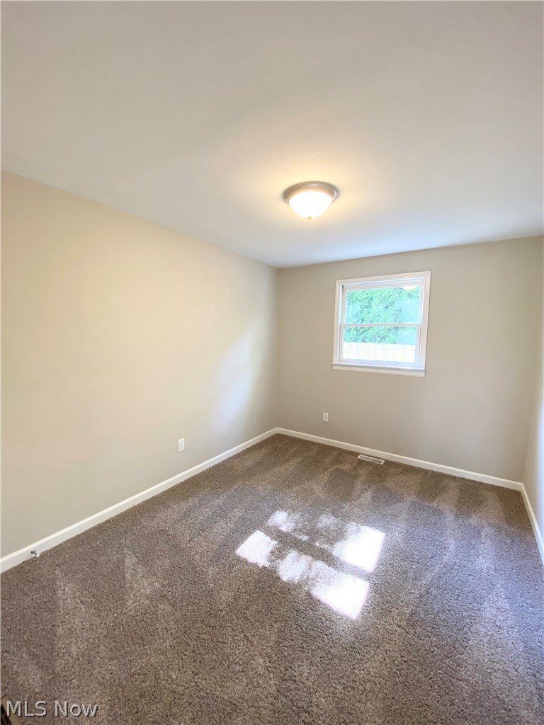 36261 Eddy Road Willoughby, OH 44094 - Photo 13 of 18 Gallery Image 13