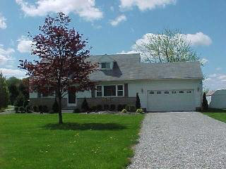 2415 West Albain Road Monroe, MI 48161 - Photo 3 of 18 651638-2.JPG
