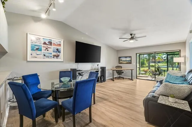 $319,500 | 2031 Pine Isle Lane, Unit 2031, Naples, FL 34112