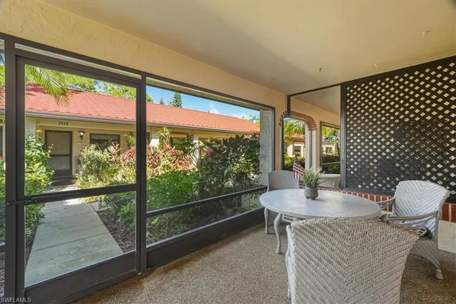 $319,500 | 2031 Pine Isle Lane, Unit 2031, Naples, FL 34112