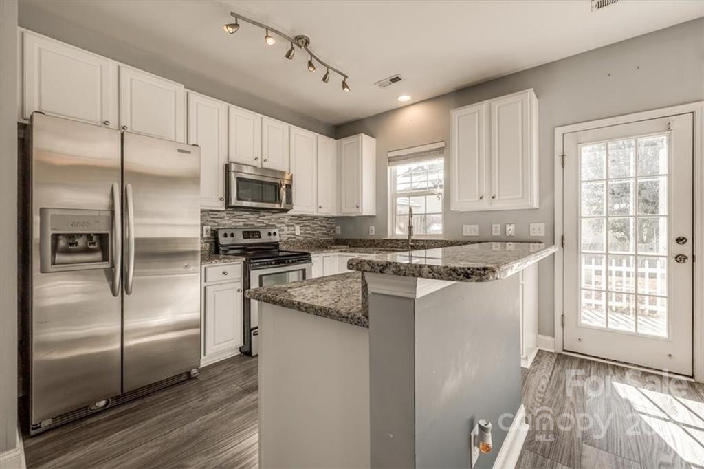 2913 Sedona Place Fort Mill, SC 29708 - Photo 11 of 31 Gallery Image 11