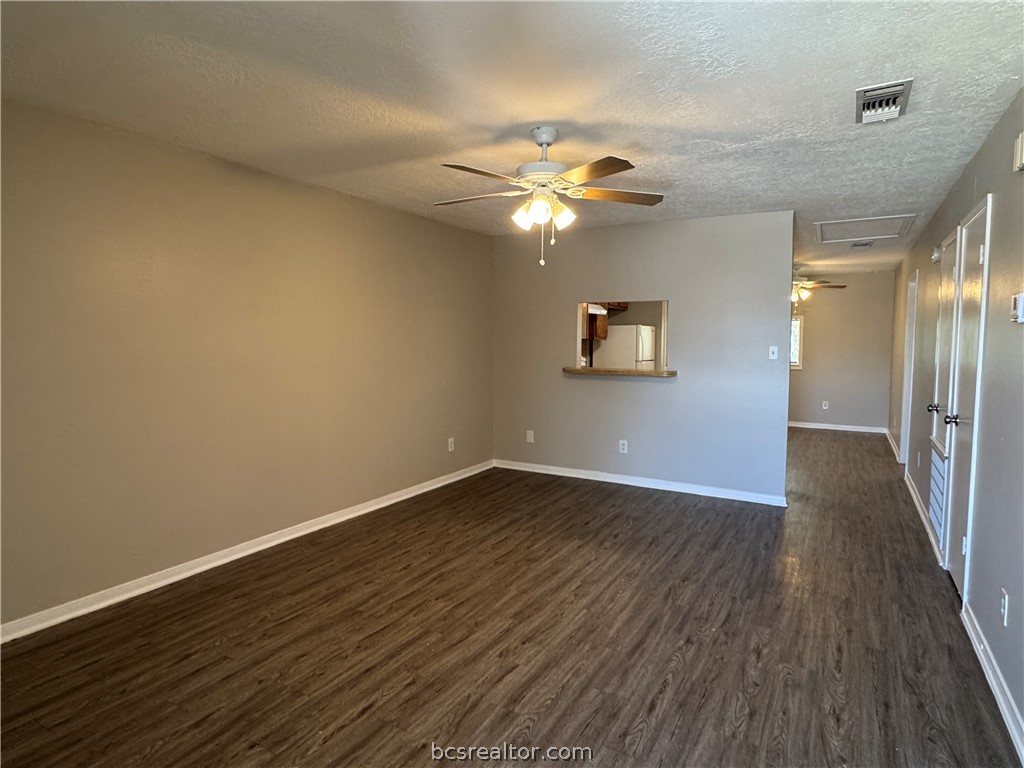 2000 Monito Way, Unit D Bryan, TX 77807 - Photo 2 of 17 Gallery Image 2