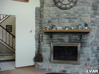 3717 Viewpoint Court Slatington, PA 18080 - Photo 5 of 15 Gallery Image 5