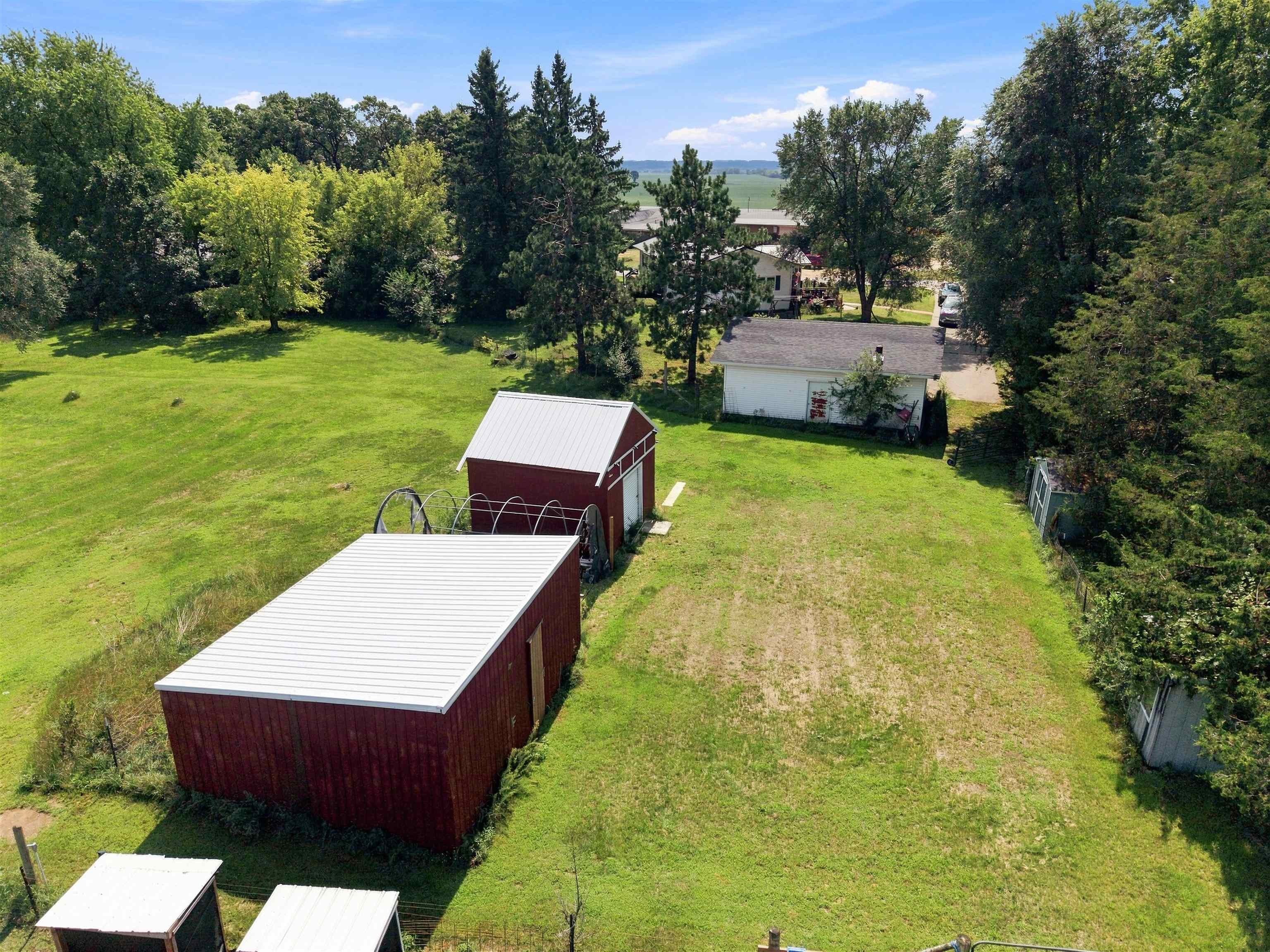 W5496 Emerson Road Mauston, WI 53948 - Photo 26 of 42 Gallery Image 26