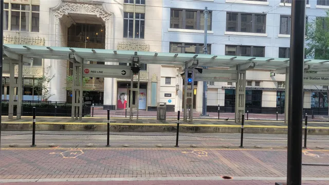 $4,450 | 711 Main Street, Unit PH 1003, Houston, TX 77002