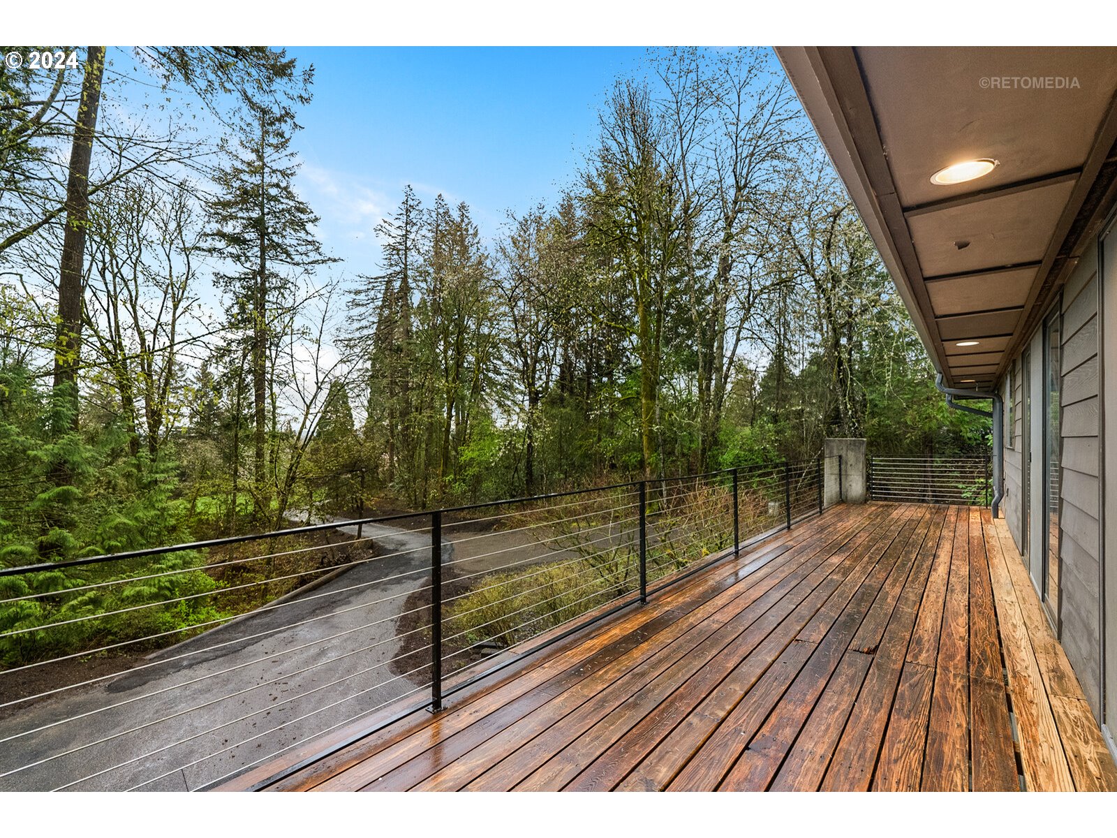 3730 Southwest Shattuck Road Portland, OR 97221 - Photo 8 of 44 a view of mountain with wooden floor