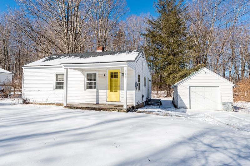 1581 East Manchester Road Manchester, VT 05255 - Photo 11 of 17 Gallery Image 11