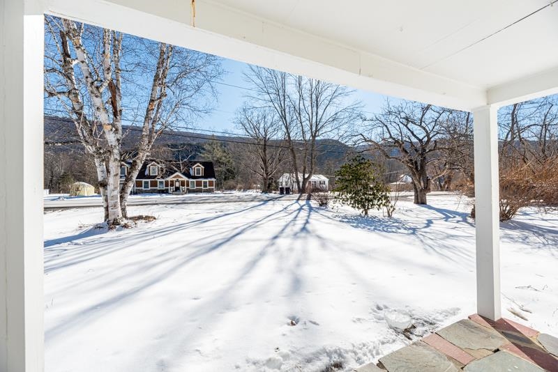 1581 East Manchester Road Manchester, VT 05255 - Photo 5 of 17 Gallery Image 5