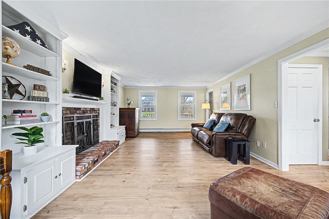 385 West Wrentham Road Cumberland, RI 02864 - Photo 17 of 48 Gallery Image 17