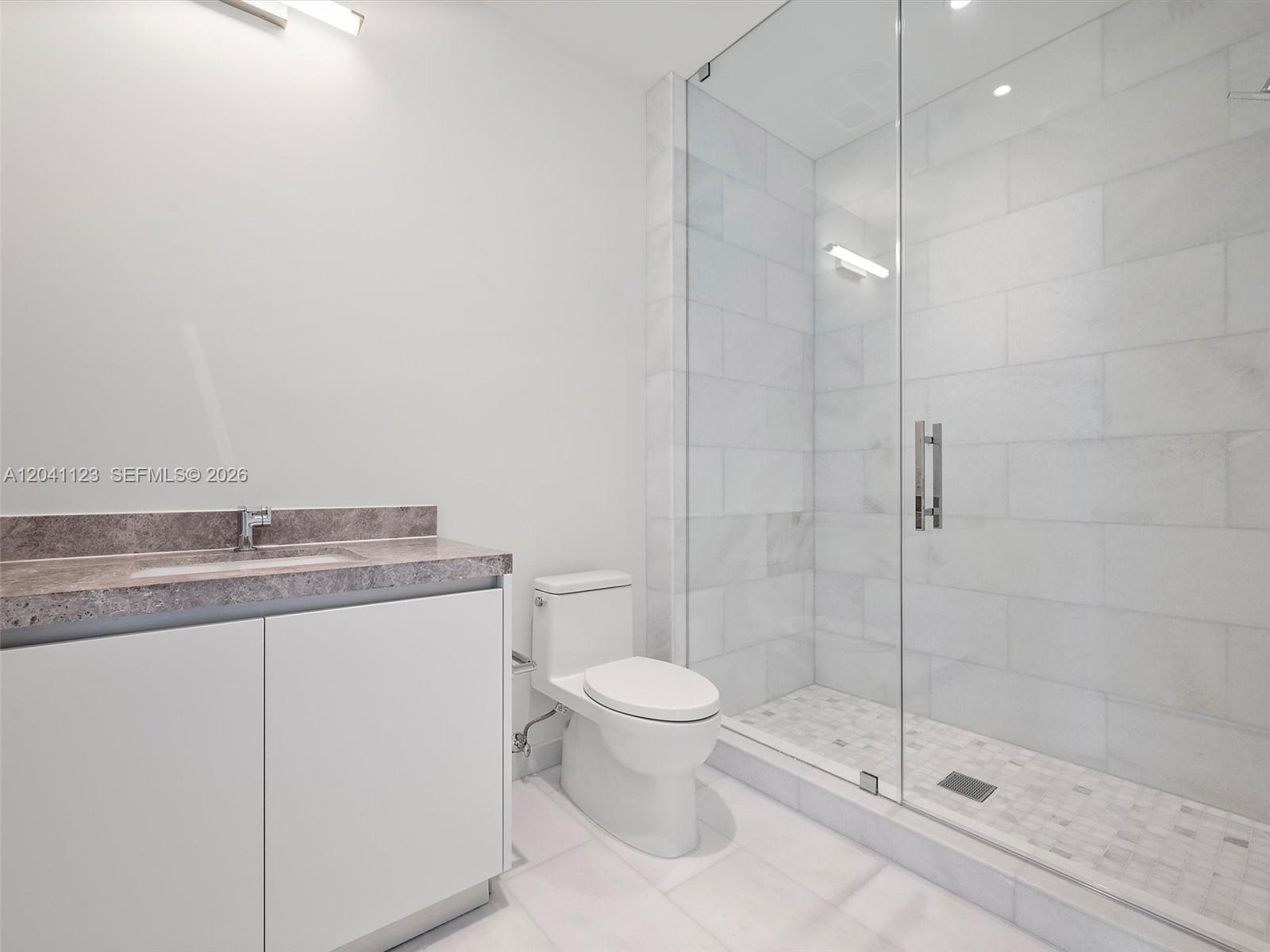 175 Southeast 25th Road, Unit 502 Miami, FL 33129 - Photo 18 of 19