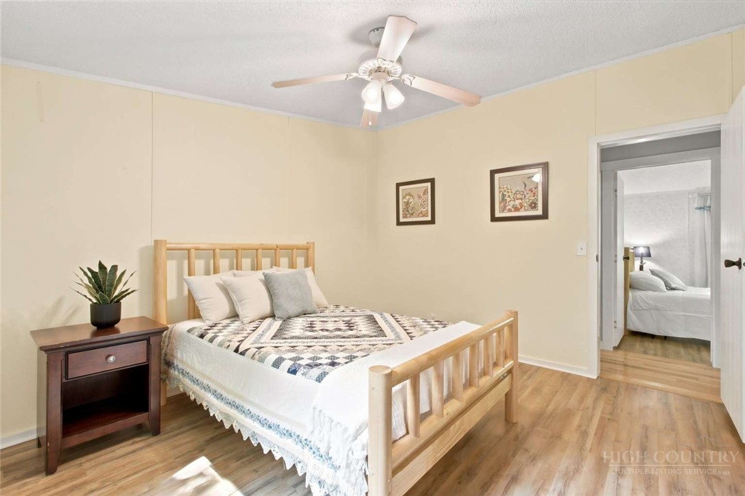984 Cobbs Creek Road Boone, NC 28607 - Photo 3 of 25