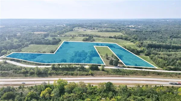 $1,253,000 | East 147th Street, Grandview, MO 64030