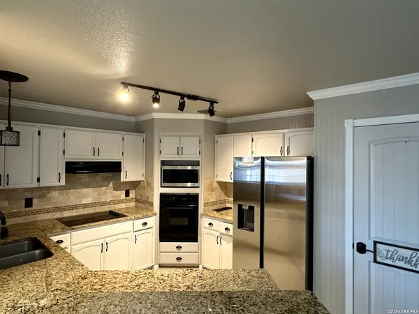 $360,000 | 1147 Summit Crest, San Antonio, TX 78258