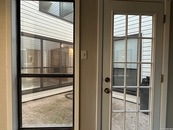 $360,000 | 1147 Summit Crest, San Antonio, TX 78258