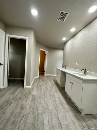 $360,000 | 1147 Summit Crest, San Antonio, TX 78258