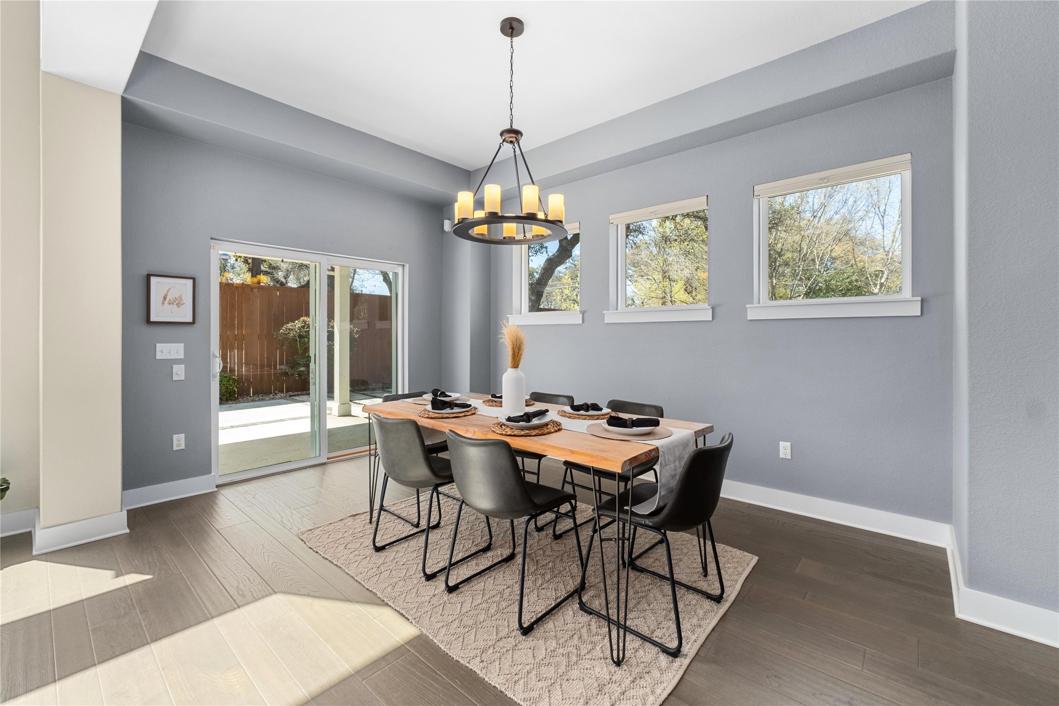 7207 Albert Road Austin, TX 78745 - Photo 11 of 34