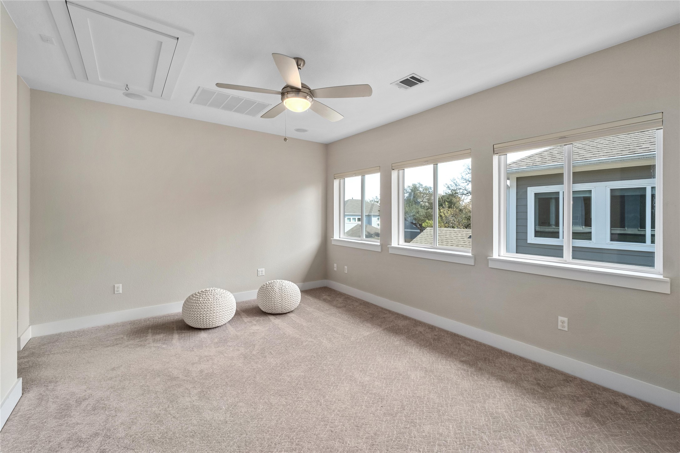 7207 Albert Road Austin, TX 78745 - Photo 20 of 34