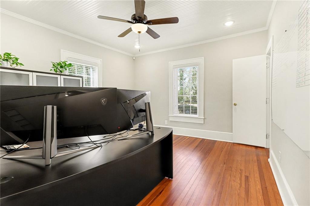 109 Stockbridge Road Jonesboro, GA 30236 - Photo 11 of 16 a living room with a bed furniture and a window