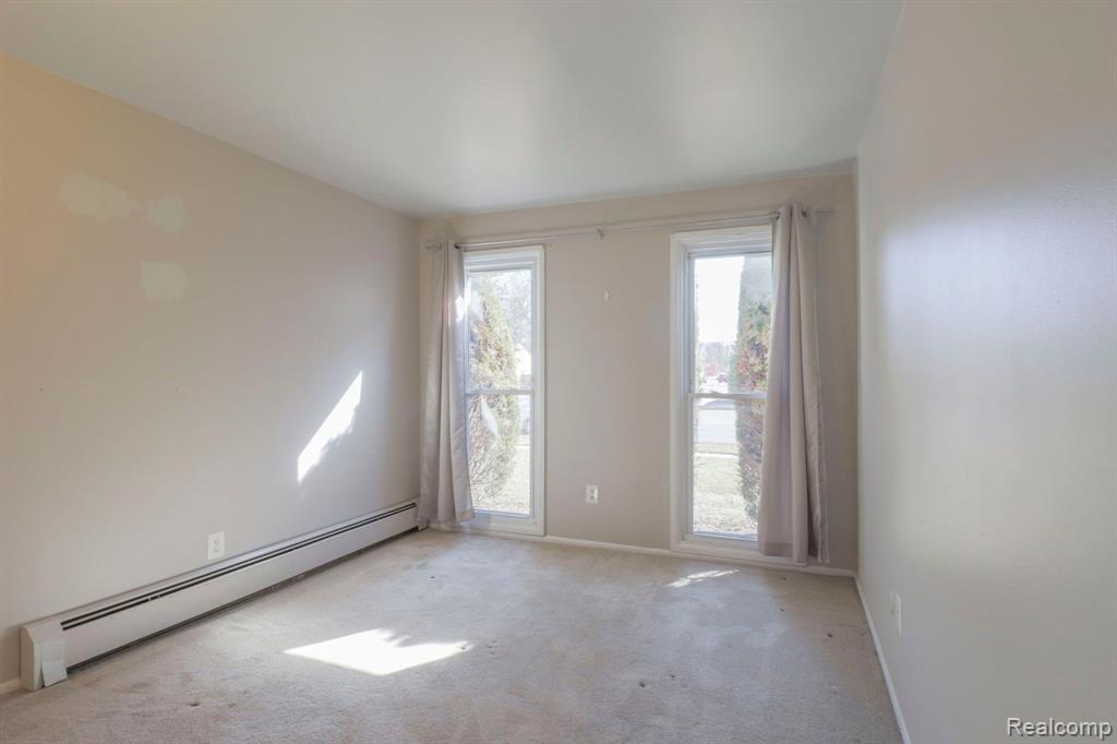 2230 West 14 Mile Road, Unit 26 Royal Oak, MI 48073 - Photo 12 of 23