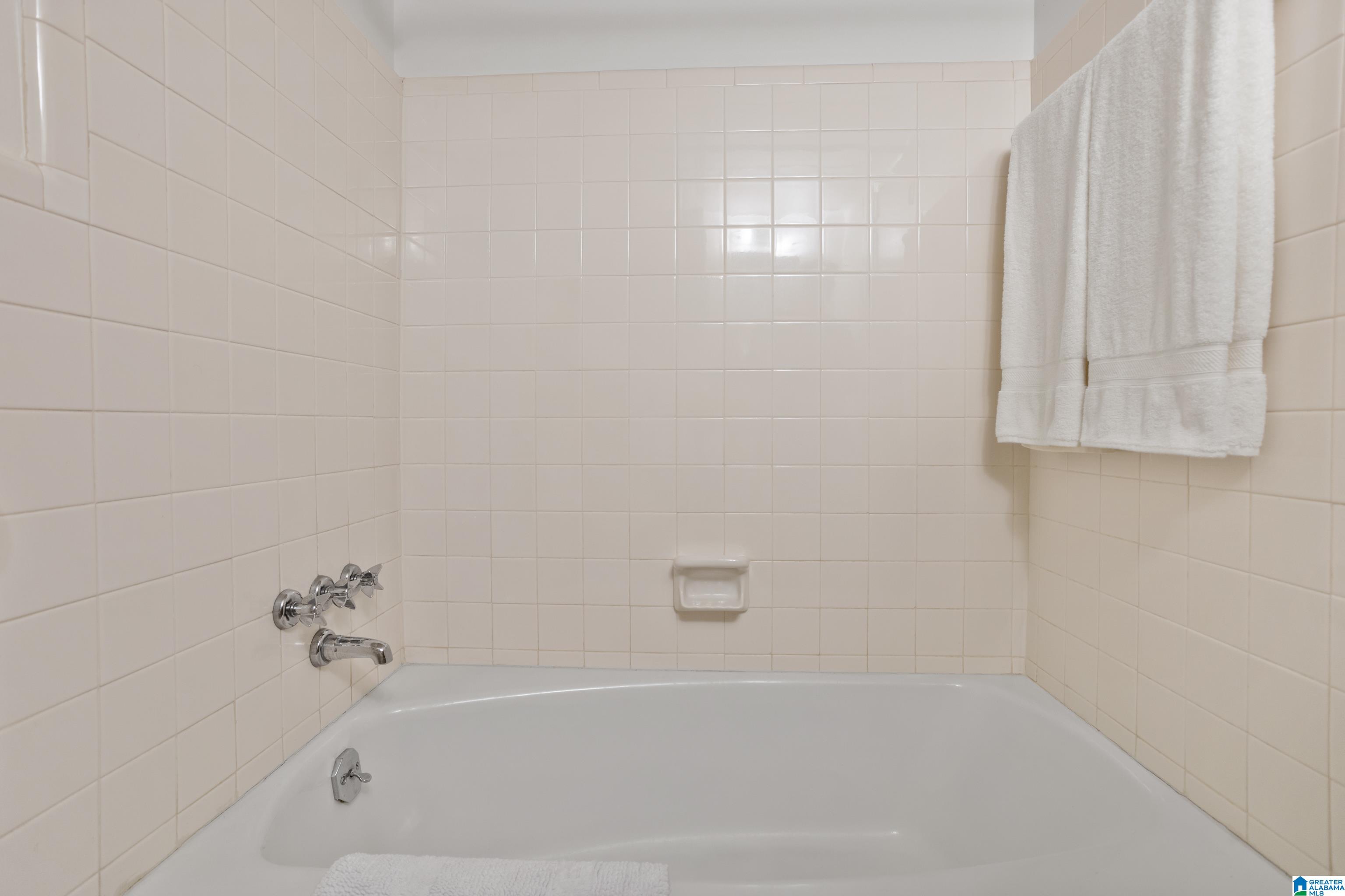 537 Edgecrest Drive Birmingham, AL 35209 - Photo 25 of 51