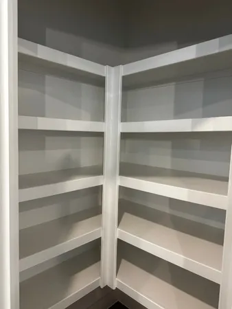 $2,900 | 359 Twin Lakes Boulevard West, West Columbia, TX 77486