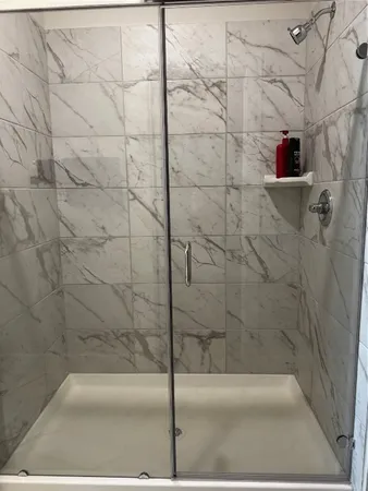 $2,900 | 359 Twin Lakes Boulevard West, West Columbia, TX 77486