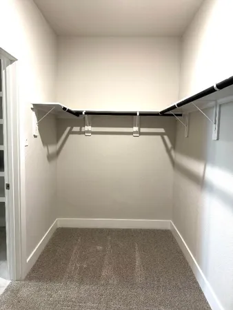 $2,900 | 359 Twin Lakes Boulevard West, West Columbia, TX 77486