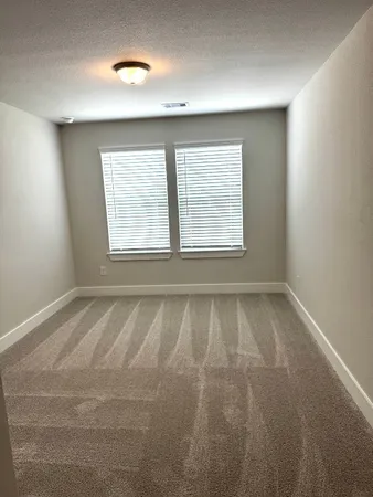 $2,900 | 359 Twin Lakes Boulevard West, West Columbia, TX 77486