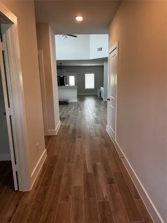 $2,900 | 359 Twin Lakes Boulevard West, West Columbia, TX 77486