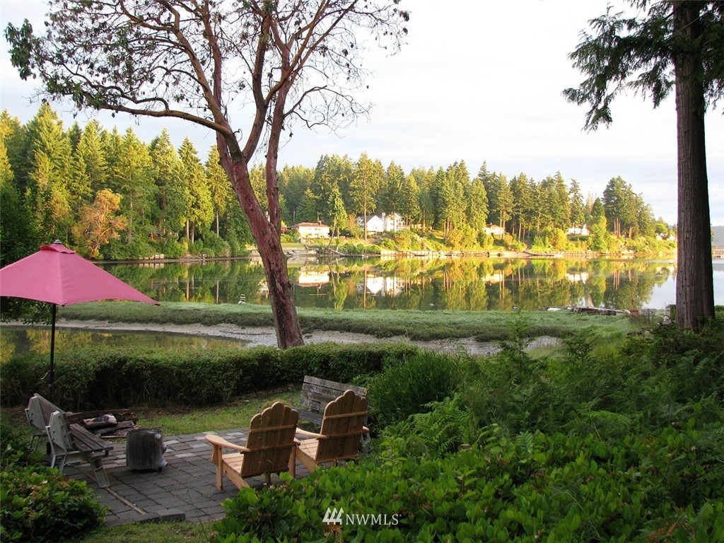 15777 Virginia Point Road Northeast Poulsbo, WA 98370 - Photo 4 of 17 Gallery Image 4