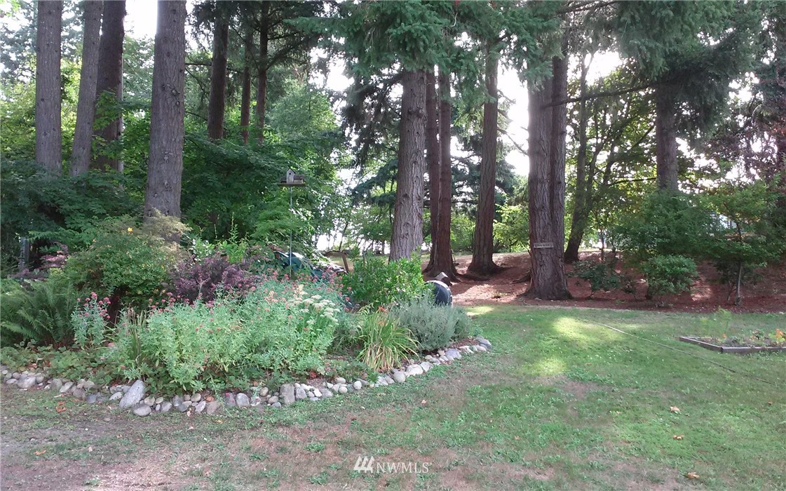 15777 Virginia Point Road Northeast Poulsbo, WA 98370 - Photo 10 of 17 Gallery Image 10