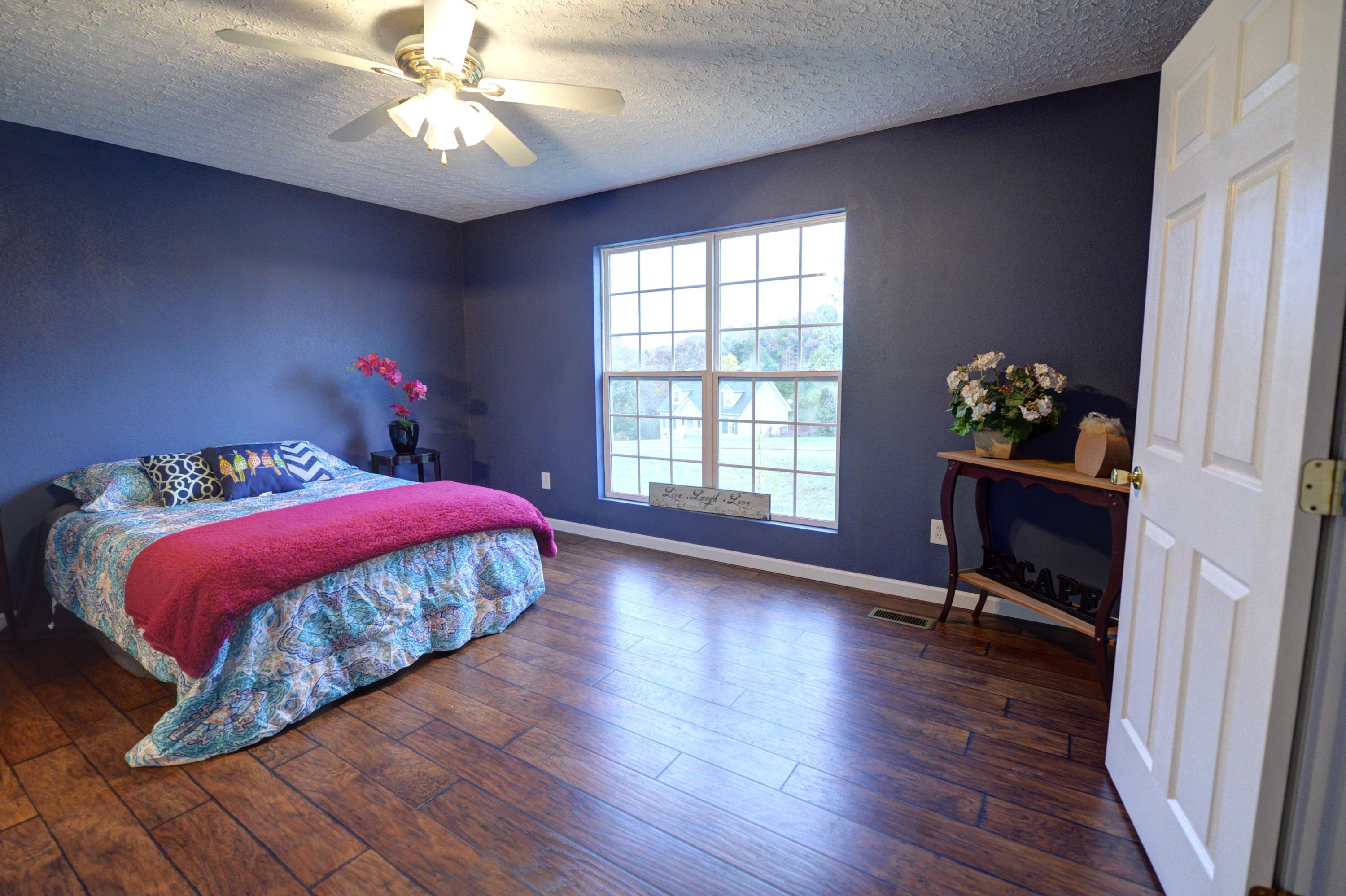 219 Oak Hill Estate Road Dayton, TN 37321 - Photo 13 of 32 13-219 Oak Hill Master Bed 3