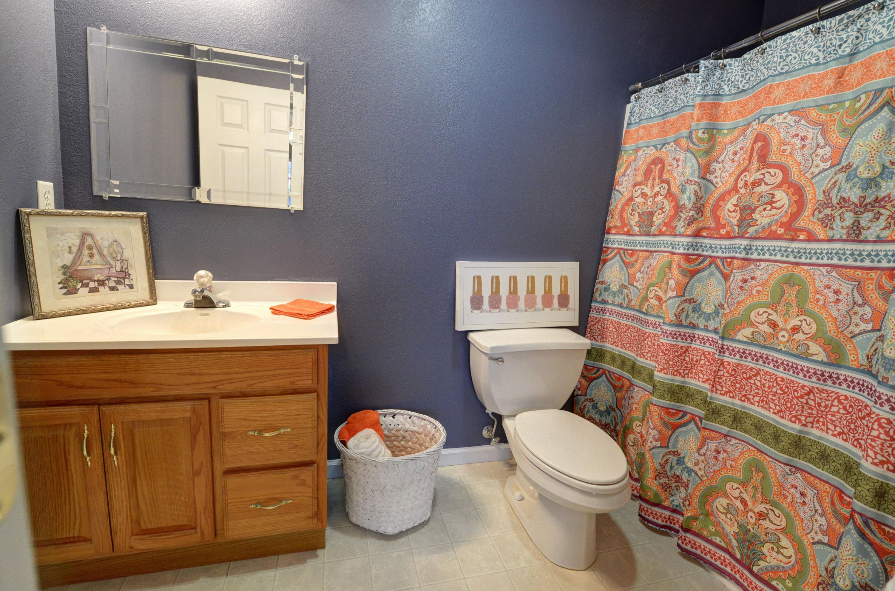 219 Oak Hill Estate Road Dayton, TN 37321 - Photo 15 of 32 15-219 Oak Hill Master Bath 1