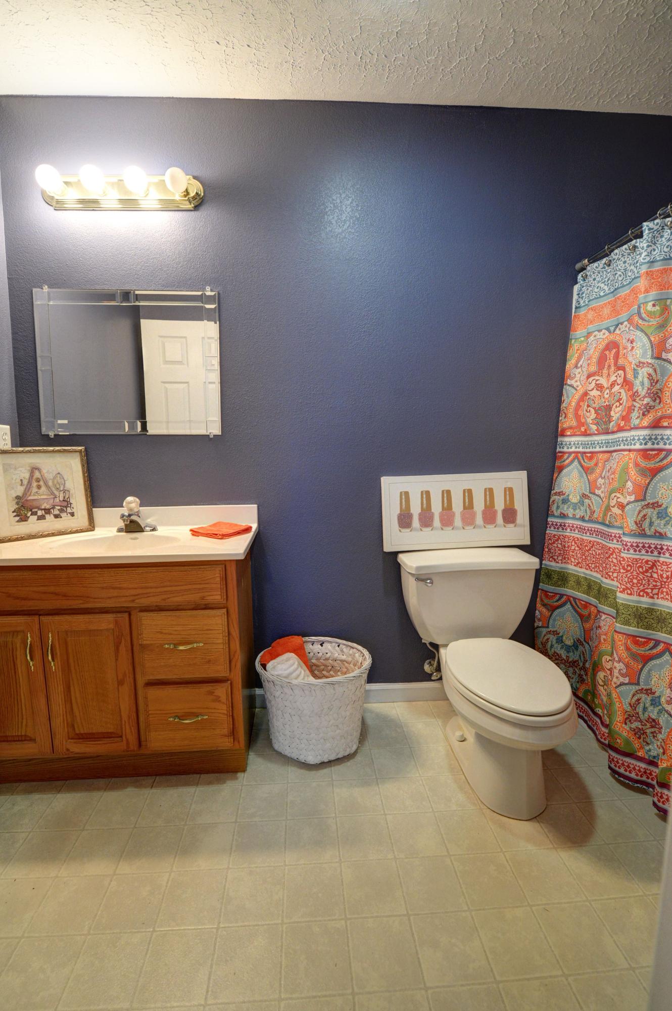 219 Oak Hill Estate Road Dayton, TN 37321 - Photo 16 of 32 16-219 Oak Hill Master Bath 2
