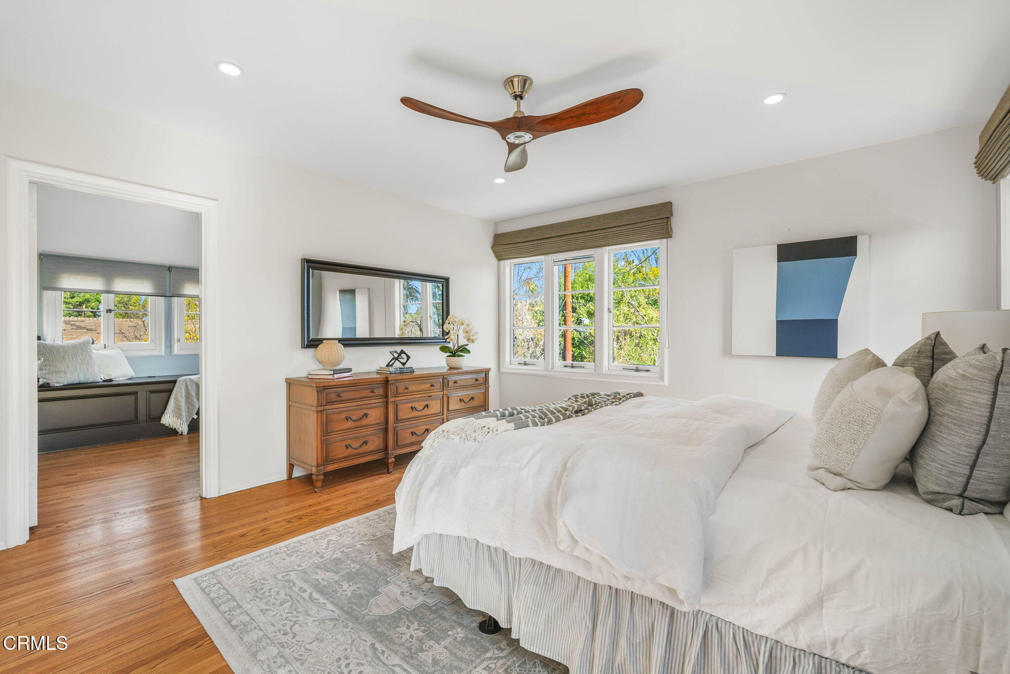 424 Ninita Parkway Pasadena, CA 91106 - Photo 40 of 57 a bedroom with a large bed and a window