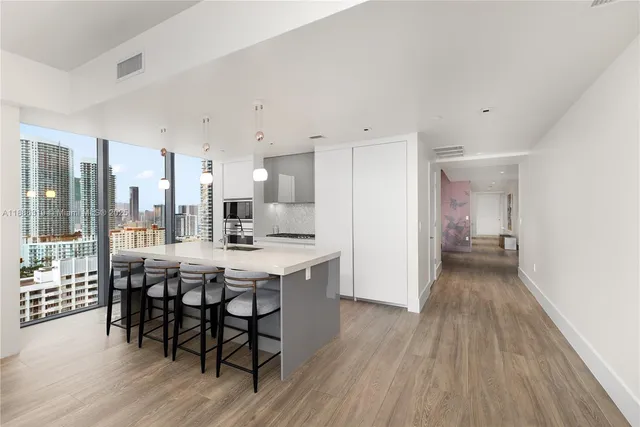 $20,000 | 788 Northeast 23rd Street, Unit 2101, Miami, FL 33137