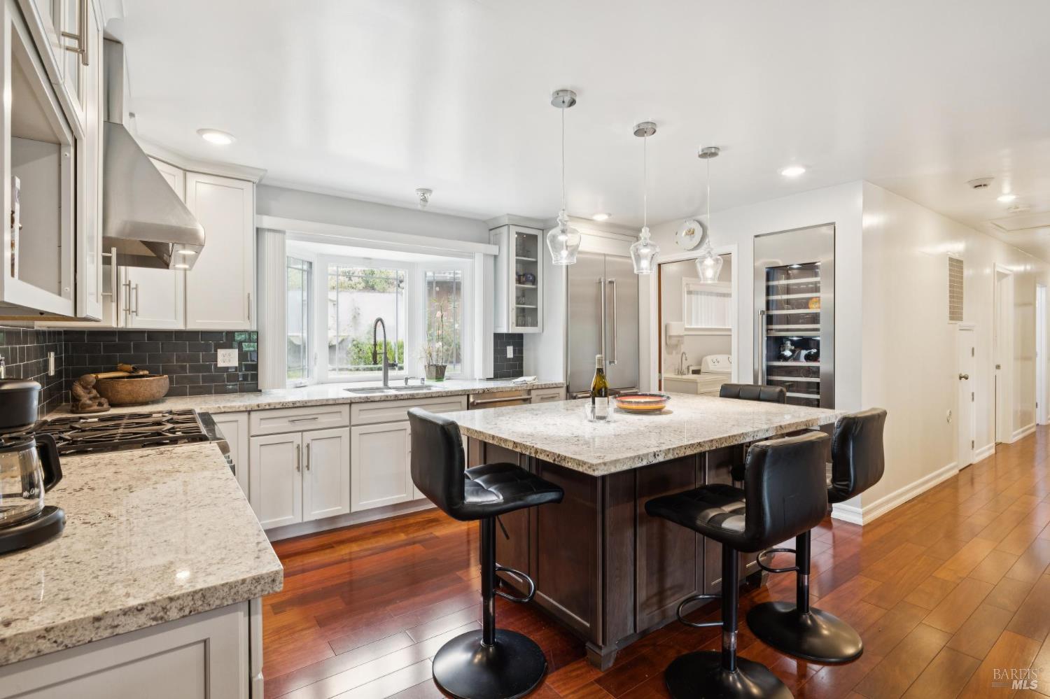 10 North Knoll Road Mill Valley, CA 94941 - Photo 11 of 43 Gallery Image 11
