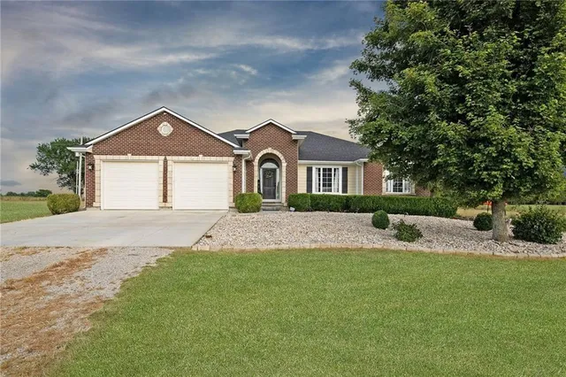 $569,000 | 4154 Hamilton Terrace, Rantoul, KS 66079