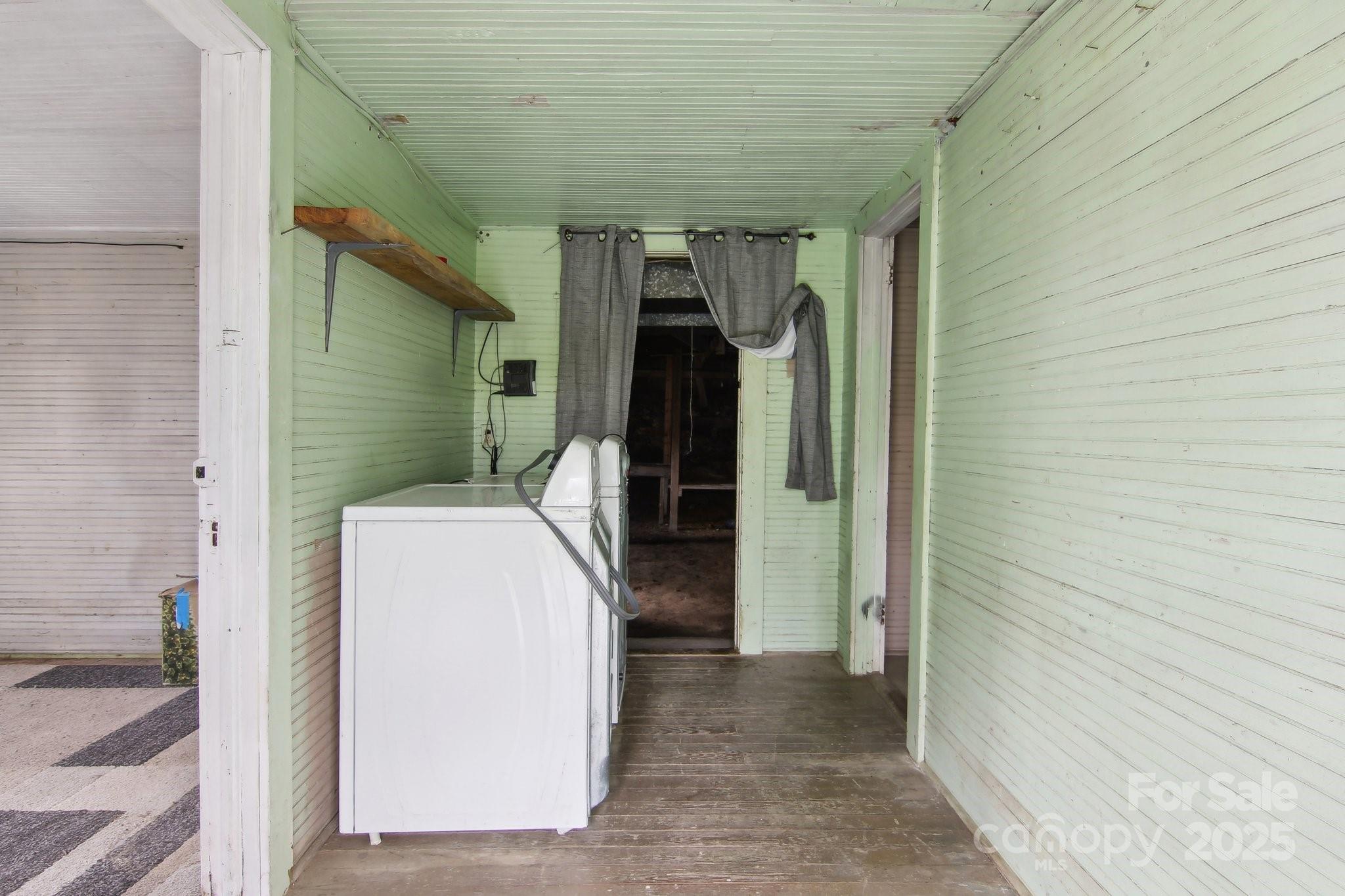 21 Henry Drive Clyde, NC 28721 - Photo 30 of 41