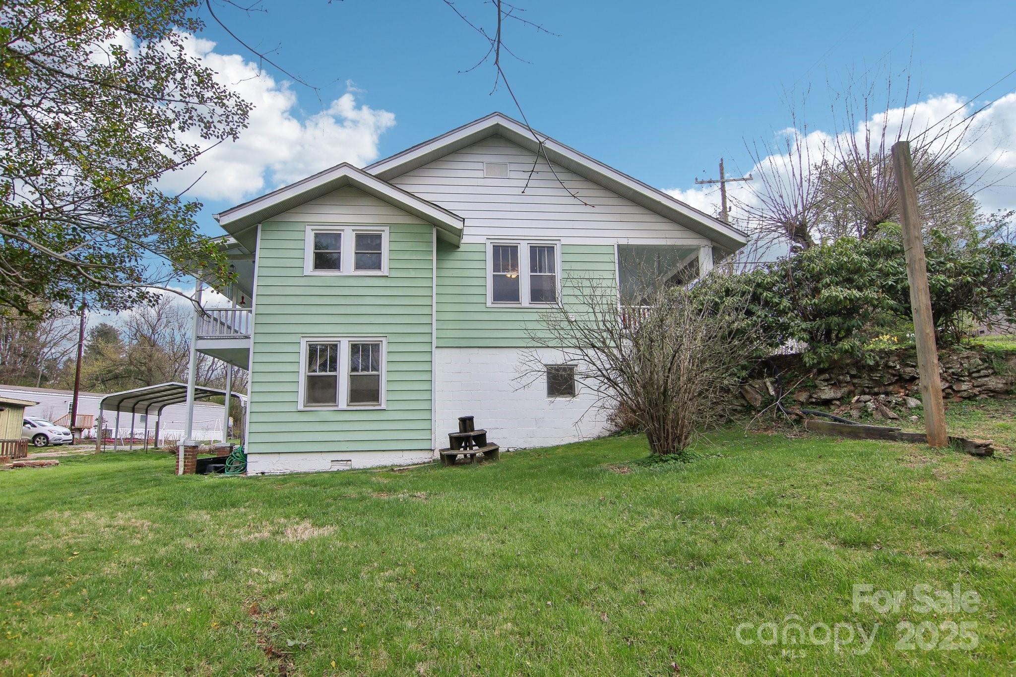 21 Henry Drive Clyde, NC 28721 - Photo 37 of 41