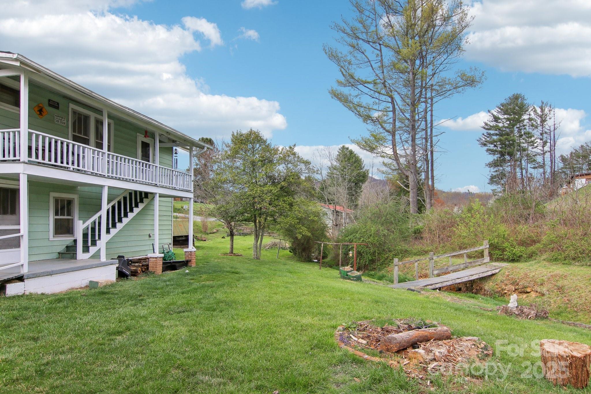 21 Henry Drive Clyde, NC 28721 - Photo 38 of 41