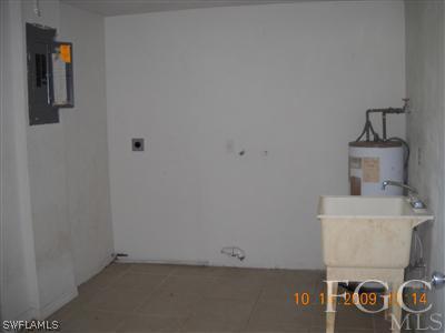 303 Bellair Road Fort Myers, FL 33905 - Photo 6 of 6 Gallery Image 6