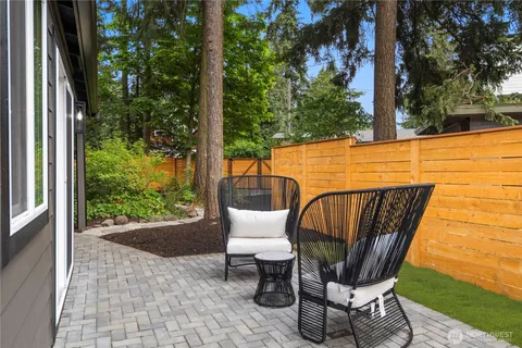 $850,000 | 12520 24th Avenue Northeast, Seattle, WA 98125